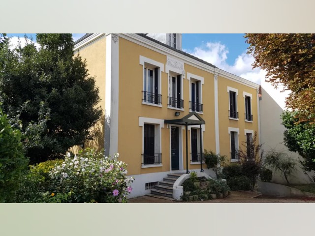 Stanza Arredato Locazione a lungo termine in Rosny-sous-Bois