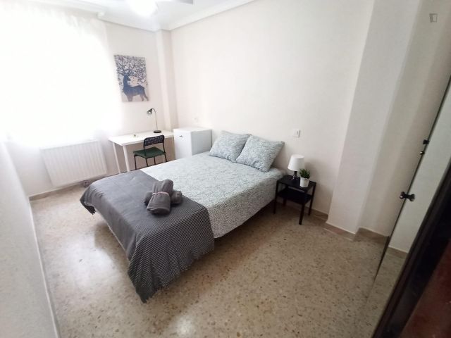 Spain furnished Room in Madrid, Madrid