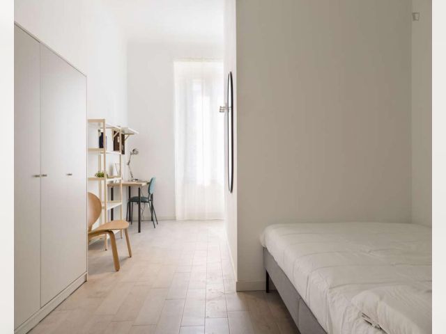 Italy furnished Room in Lombardy, Milan