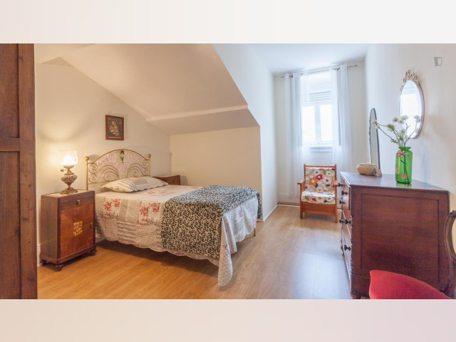 Portugal furnished Room in Porto-North Portugal, Porto Oporto