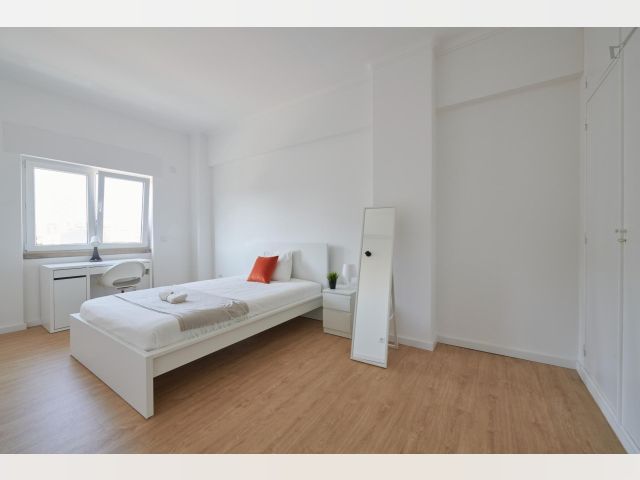 Portugal furnished Room in Lisboa-Tagus Valley, Lisbon