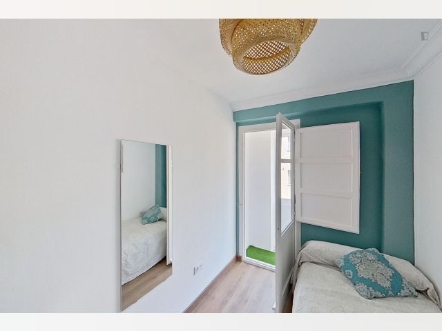 Spain furnished Room in Aragon, Sa Cabaneta