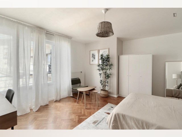 Chambre Meublé Location à longue durée en St Denis