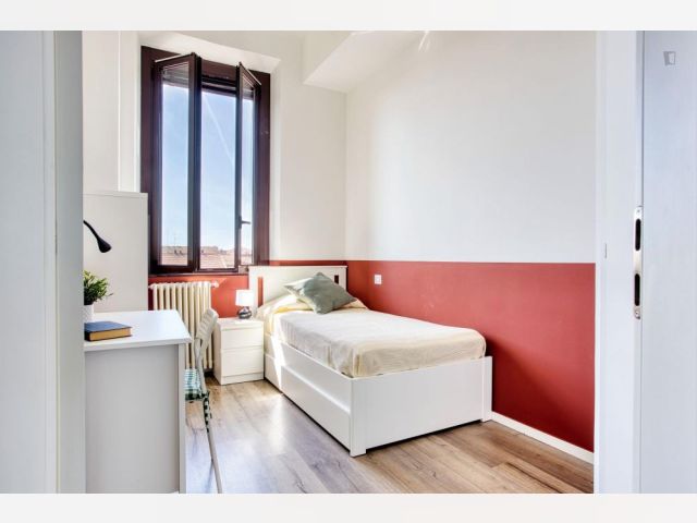 Italy furnished Room in Lombardy, Milan