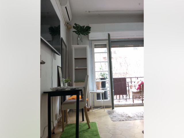 Spain furnished Room in Catalonia, Barcelona