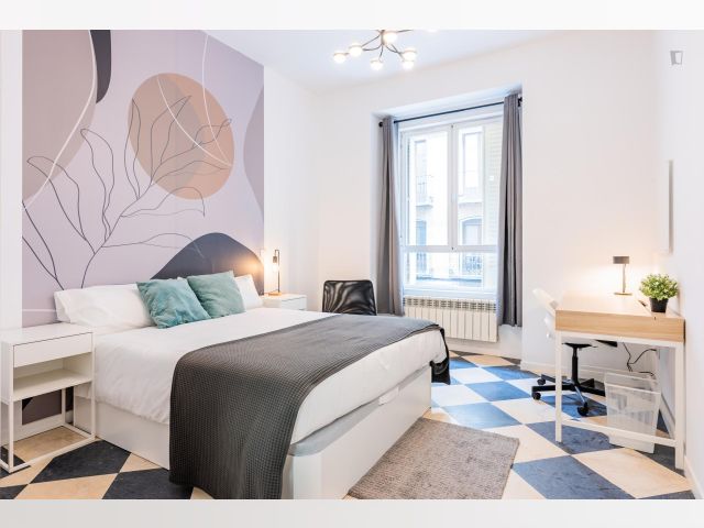 Spain furnished Room in Madrid, Madrid