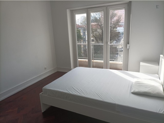 Portugal furnished Room in Lisboa-Tagus Valley, Lisbon