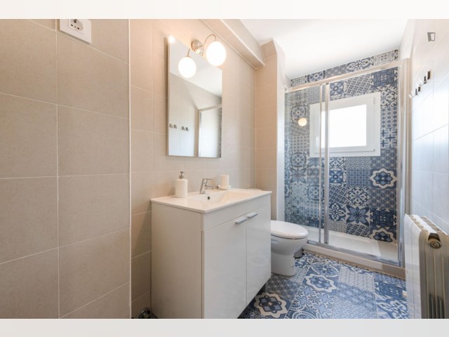 Spain furnished Room in Madrid, Madrid