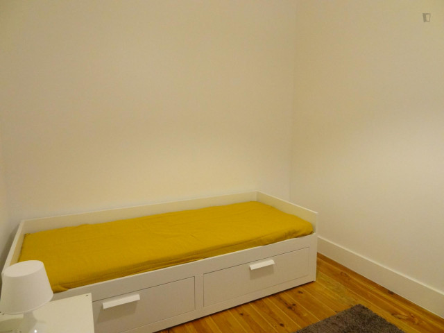 Portugal furnished Room in Lisboa-Tagus Valley, Lisbon
