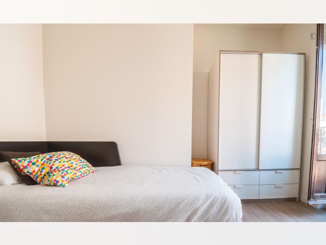 Spain furnished Room in Madrid, Madrid