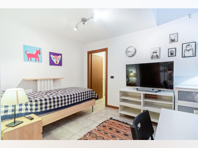 Italy furnished Room in Lombardy, Milan