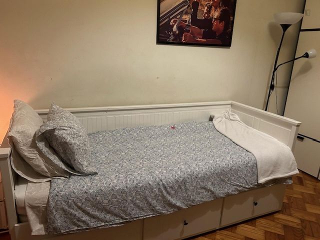 Portugal furnished Room in Lisboa-Tagus Valley, Lisbon
