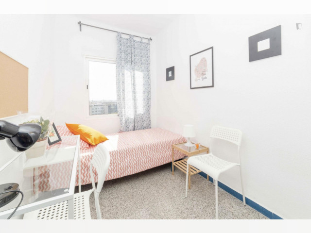 Spain furnished Room in Valencia, Valencia