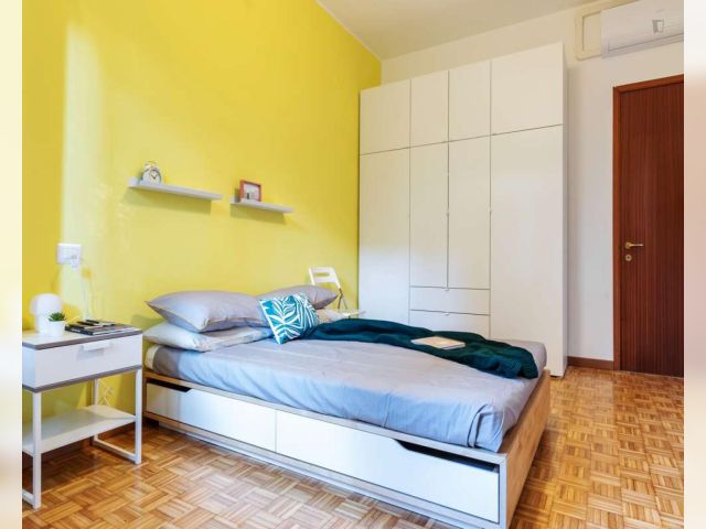 Italy furnished Room in Lombardy, Milan