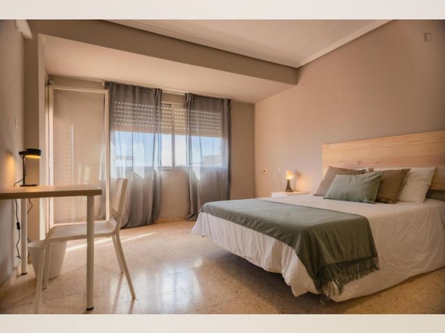 Spain furnished Room in Valencia, Valencia