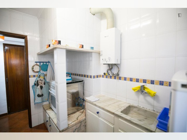 Portugal furnished Room in Lisboa-Tagus Valley, Lisbon