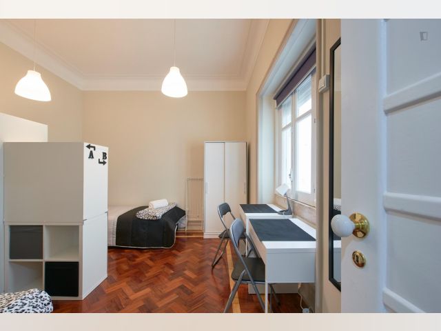 Portugal furnished Room in Lisboa-Tagus Valley, Lisbon