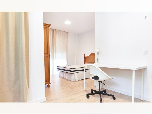 Spain furnished Room in Andalucia, Seville