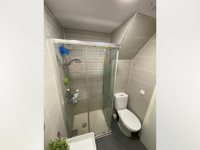 Spain furnished Room in Madrid, Madrid