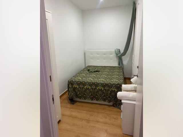 Spain furnished Room in Catalonia, Barcelona