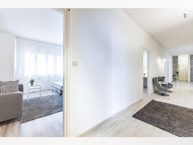 Venice Room for rent