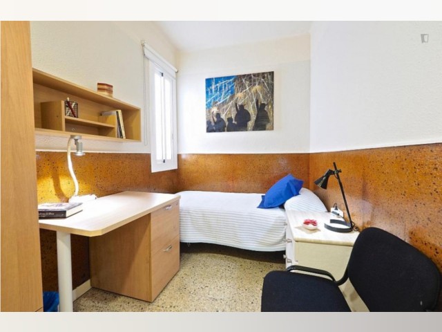 Spain furnished Room in Catalonia, Barcelona