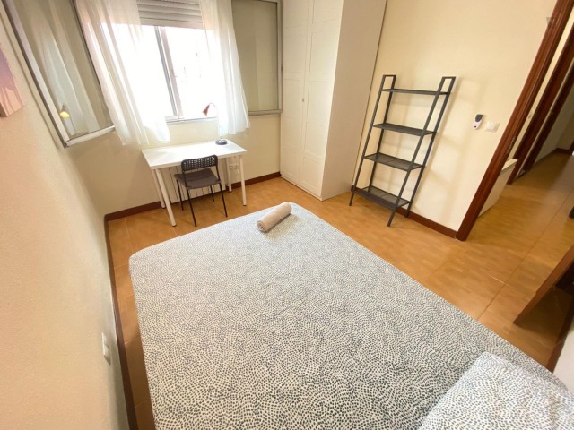 Spain furnished Room in Madrid, Madrid