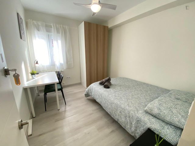 Spain furnished Room in Madrid, Madrid