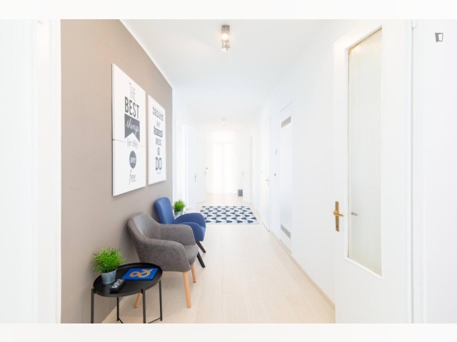 Venice Room for rent