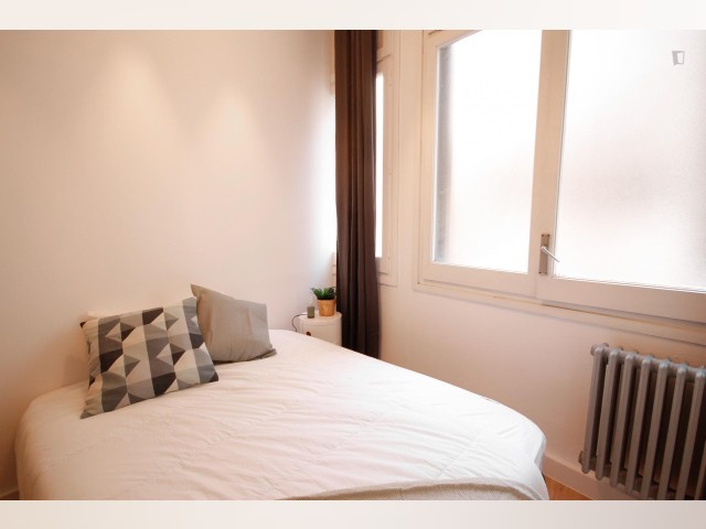 Spain furnished Room in Catalonia, Barcelona