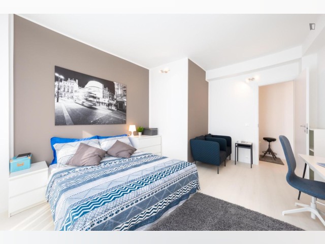 Venice Room for rent
