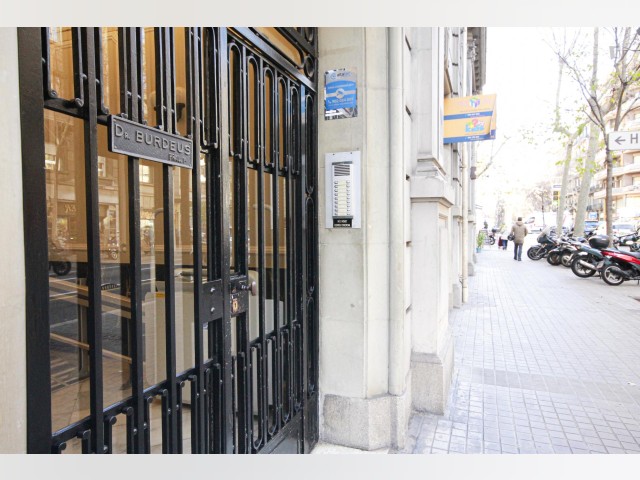Spain furnished Room in Catalonia, Barcelona