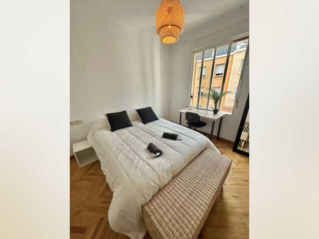 Spain furnished Room in Madrid, Madrid