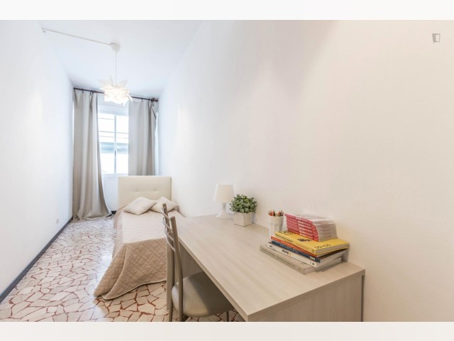 Chambre Meublé Location à longue durée en Bologne