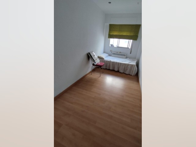 Spain furnished Room in Valencia, Valencia