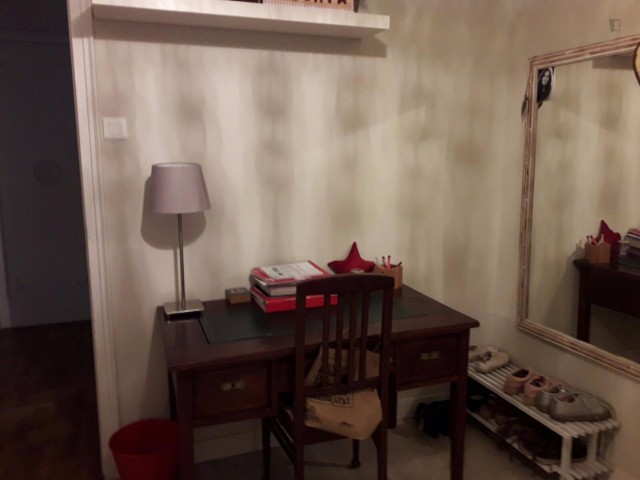 Spain furnished Room in Catalonia, Barcelona