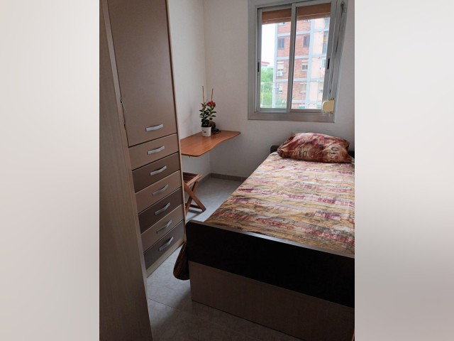 Spain furnished Room in Catalonia, Barcelona