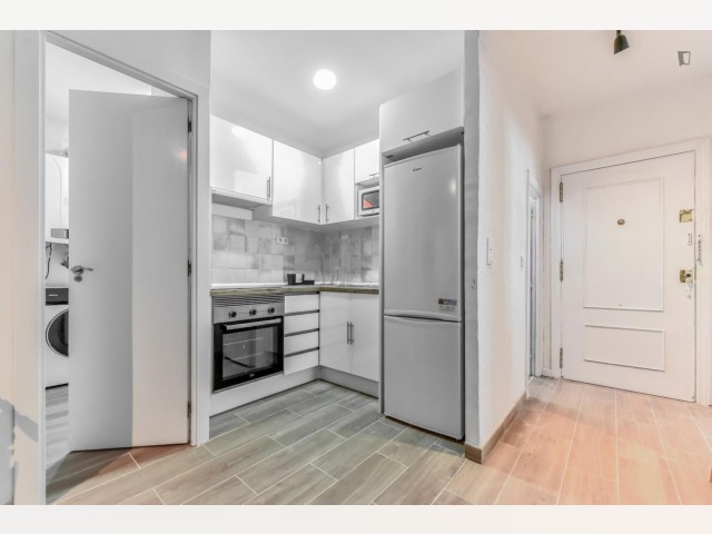 Spain furnished Room in Castilla y Leon, Valladolid