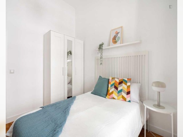 Spain furnished Room in Madrid, Madrid