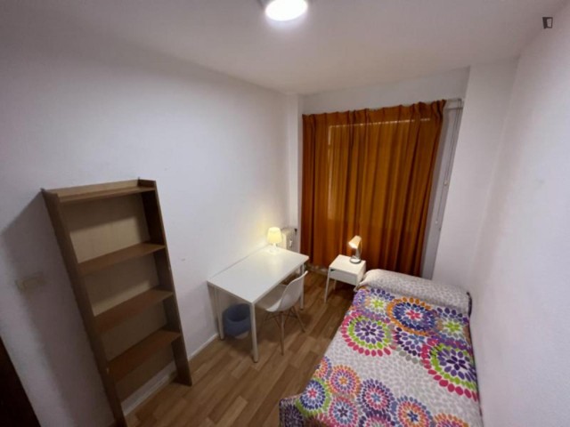 Spain furnished Room in Andalucia, Granada