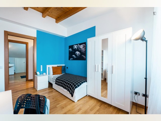 Italy furnished Room in Lombardy, Bergamo