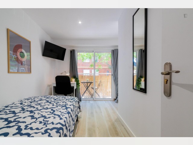 Spain furnished Room in Valencia, Valencia