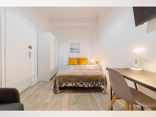 Spain furnished Room in Valencia, Valencia