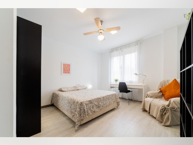 Spain furnished Room in Valencia, Valencia