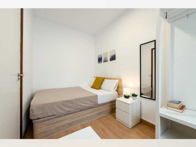 Spain furnished Room in Catalonia, Barcelona