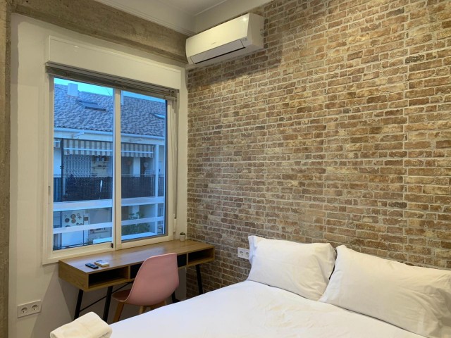 Spain furnished Room in Valencia, Valencia