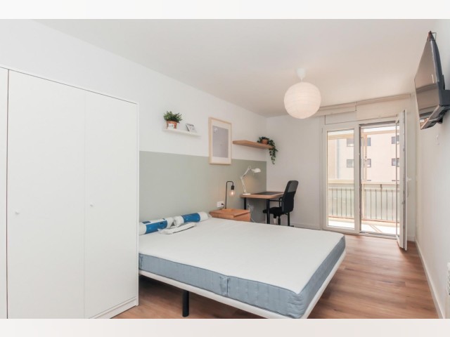 Spain furnished Room in Catalonia, Tarragona