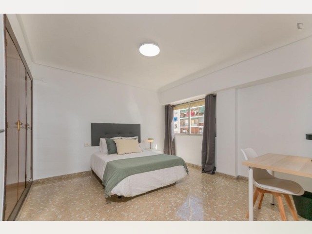 Spain furnished Room in Valencia, Valencia