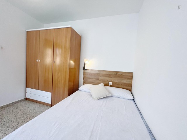 Spain furnished Room in Andalucia, Granada