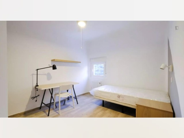 Spain furnished Room in Madrid, Madrid